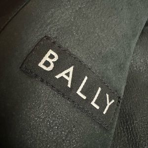 BALLY  Black Soft Leather trench/tie Coat - Italy